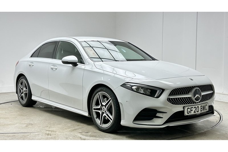 Mercedes-Benz A Class A200 AMG Line - U3812