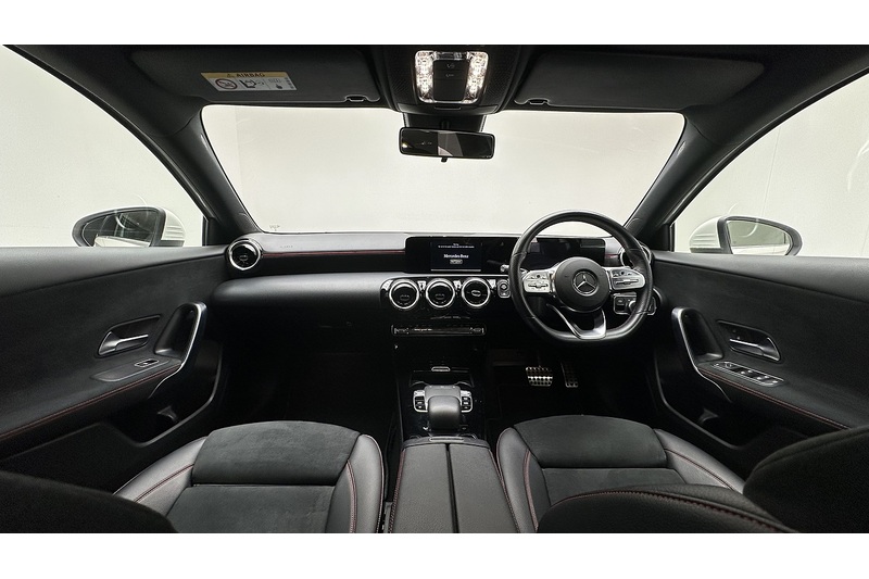 Mercedes-Benz A Class A180d AMG Line - U3814