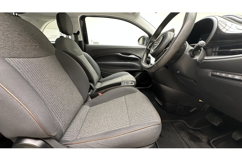 Fiat 500e Icon - U3818