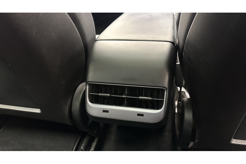 Tesla Model 3 Performance - U3826