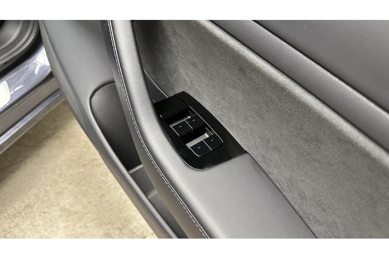Tesla Model 3 Performance - U3826