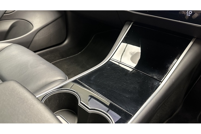 Tesla Model 3 Performance - U3826
