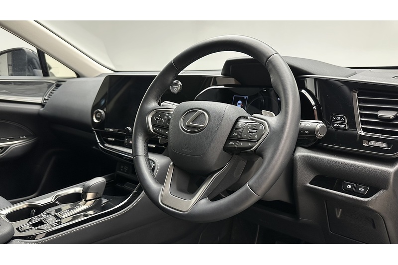 Lexus NX 450h+ Premium - U3828