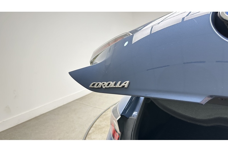 Toyota Corolla VVT-h Excel - U3829
