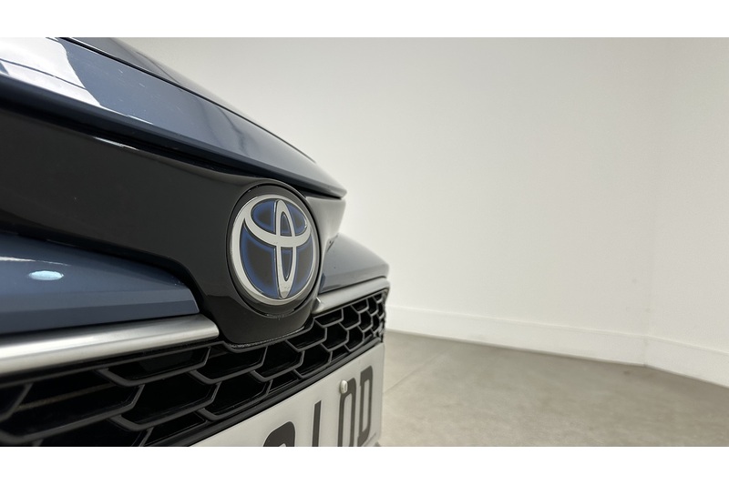Toyota Corolla VVT-h Excel - U3829