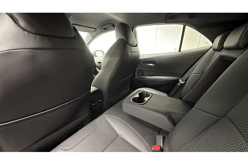 Toyota Corolla VVT-h Excel - U3829