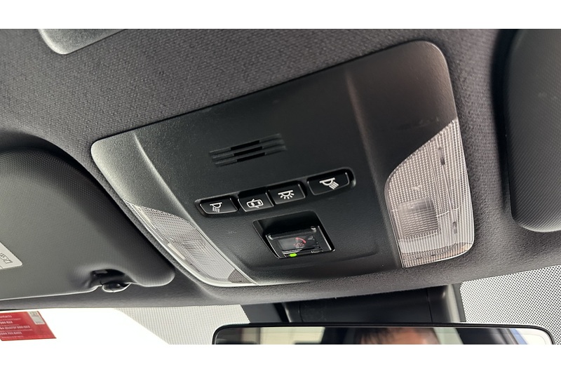Toyota Corolla VVT-h Excel - U3829
