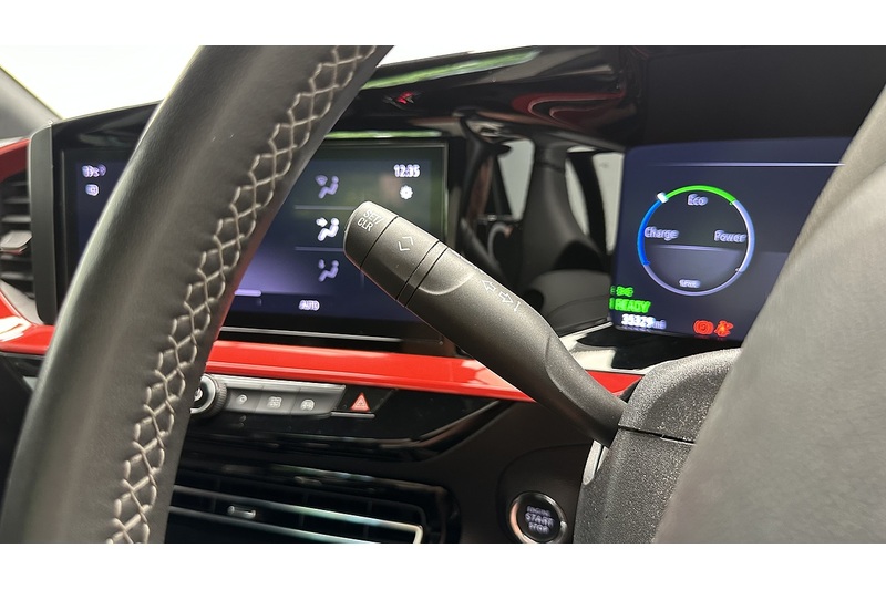Vauxhall Mokka Electric SRi Nav Premium - U3831