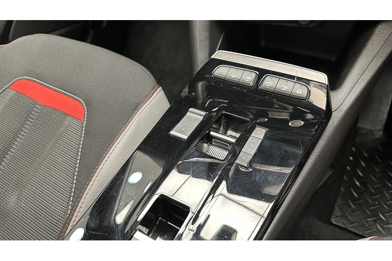 Vauxhall Mokka Electric SRi Nav Premium - U3831