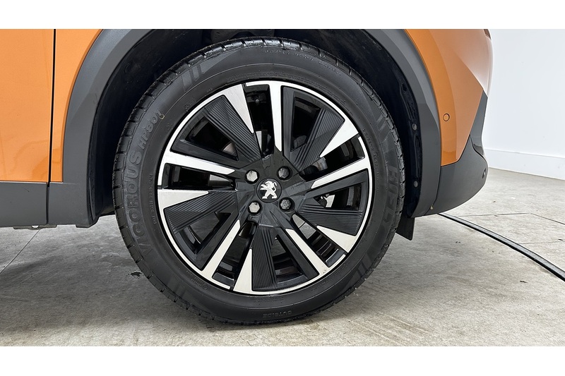 Peugeot 2008 PureTech GT Premium - U3832