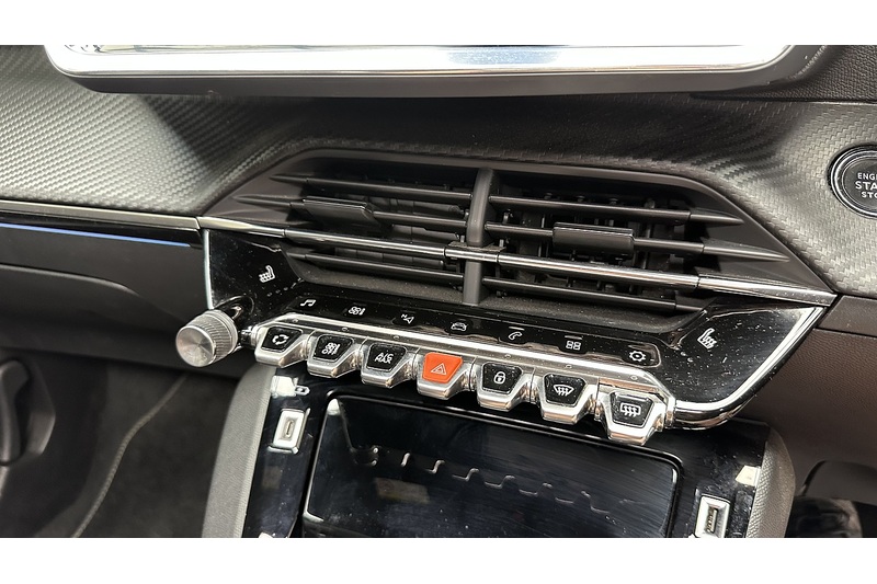 Peugeot 2008 PureTech GT Premium - U3832