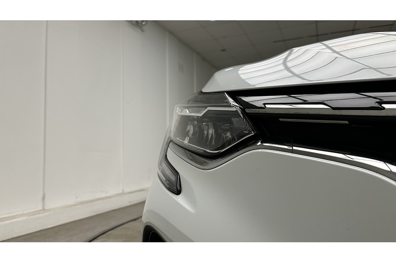 Renault Captur E-TECH Launch Edition - U3835