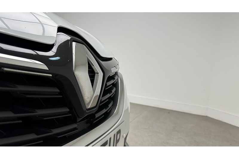 Renault Captur E-TECH Launch Edition - U3835