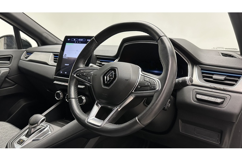 Renault Captur E-TECH Launch Edition - U3835