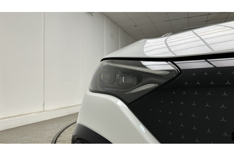 Mercedes-Benz EQE EQE 300 Exclusive Luxury - U3845