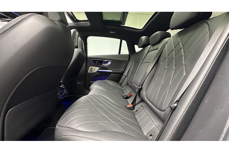 Mercedes-Benz EQE EQE 300 Exclusive Luxury - U3845