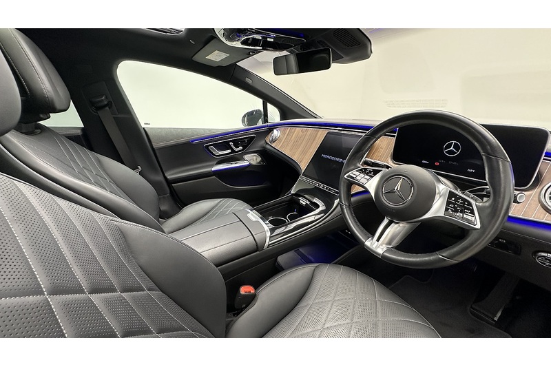 Mercedes-Benz EQE EQE 300 Exclusive Luxury - U3845