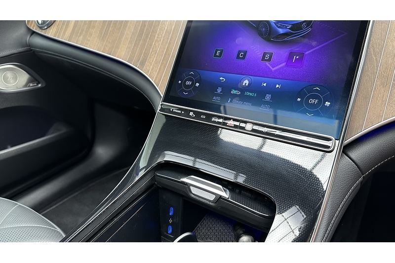Mercedes-Benz EQE EQE 300 Exclusive Luxury - U3845