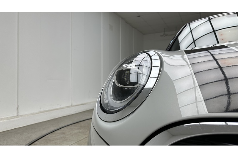 MINI Hatch Cooper Sport - U3851