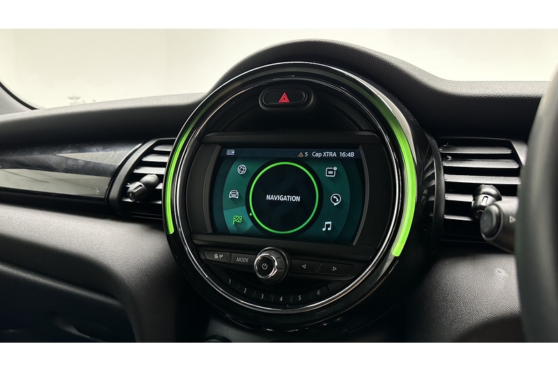 MINI Hatch Cooper Sport - U3851
