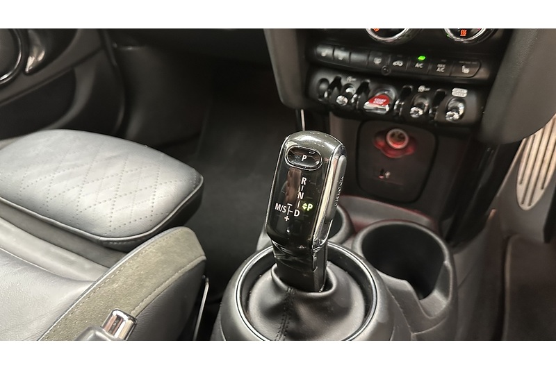 MINI Hatch Cooper Sport - U3851