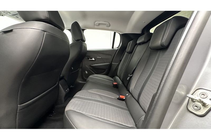 Peugeot E-208 Allure - U3852