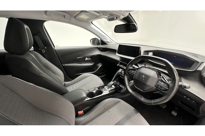 Peugeot E-208 Allure - U3852