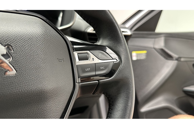 Peugeot E-208 Allure - U3852