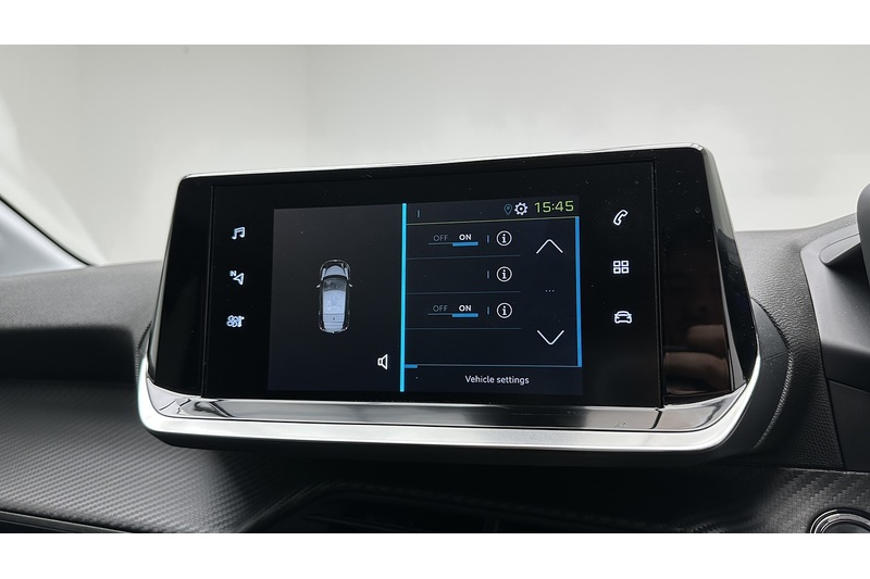Peugeot E-208 Allure - U3852