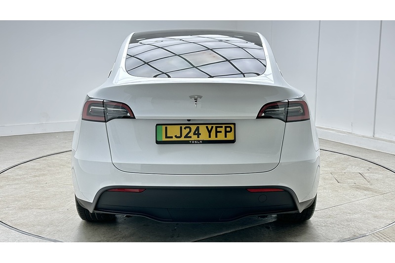Tesla Model Y  - U3862