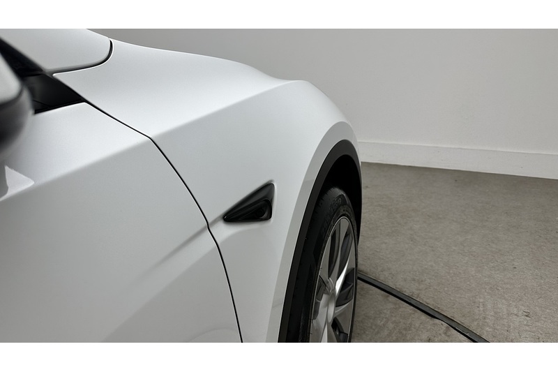Tesla Model Y  - U3862