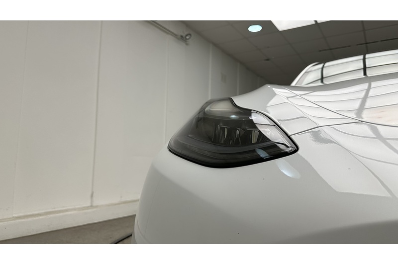 Tesla Model Y  - U3862