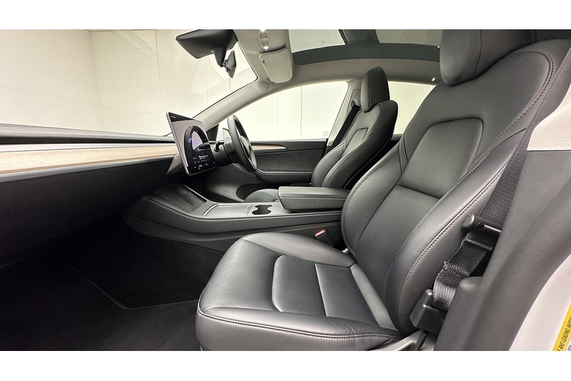 Tesla Model Y  - U3862