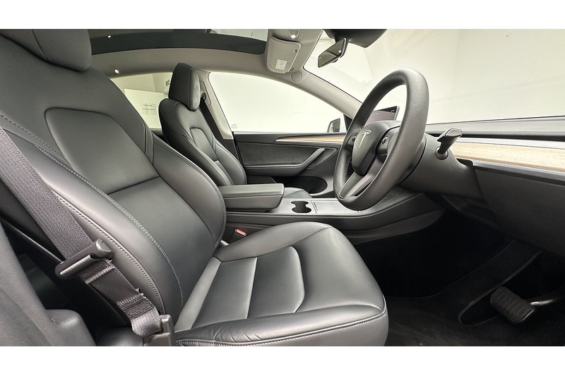 Tesla Model Y  - U3862