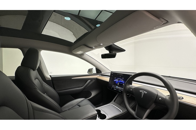 Tesla Model Y  - U3862