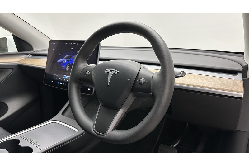 Tesla Model Y  - U3862