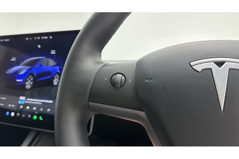 Tesla Model Y  - U3862