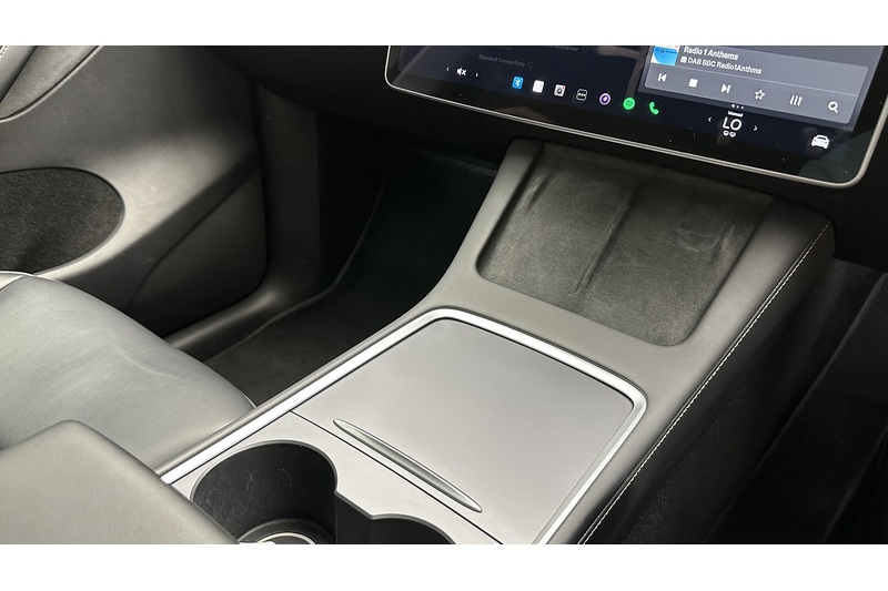 Tesla Model Y  - U3862