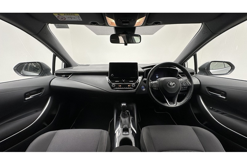 Toyota Corolla VVT-h Icon Tech - U3868