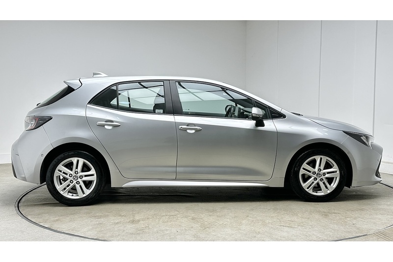 Toyota Corolla VVT-h Icon Tech - U3868