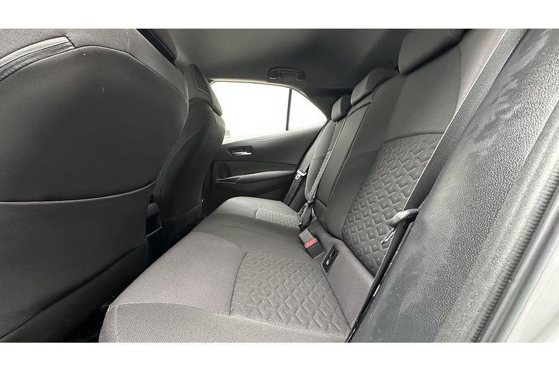 Toyota Corolla VVT-h Icon Tech - U3868