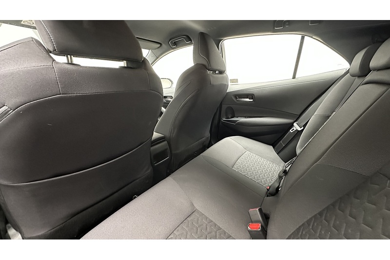 Toyota Corolla VVT-h Icon Tech - U3868