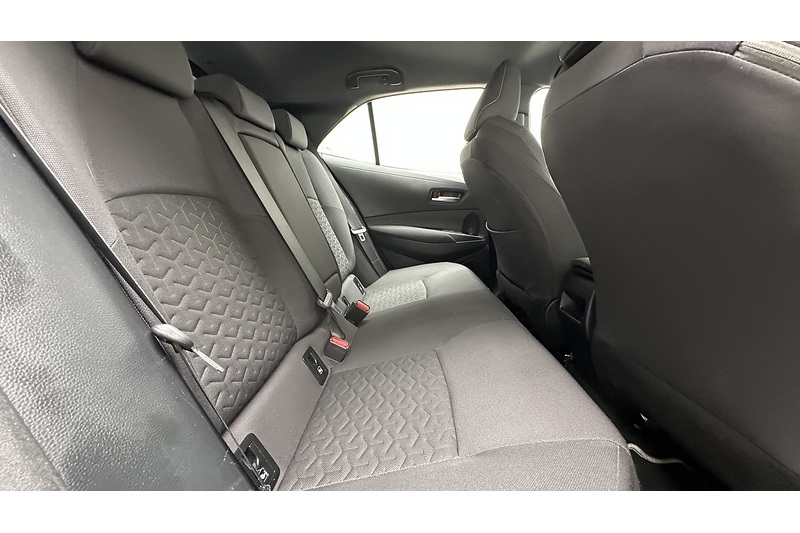 Toyota Corolla VVT-h Icon Tech - U3868