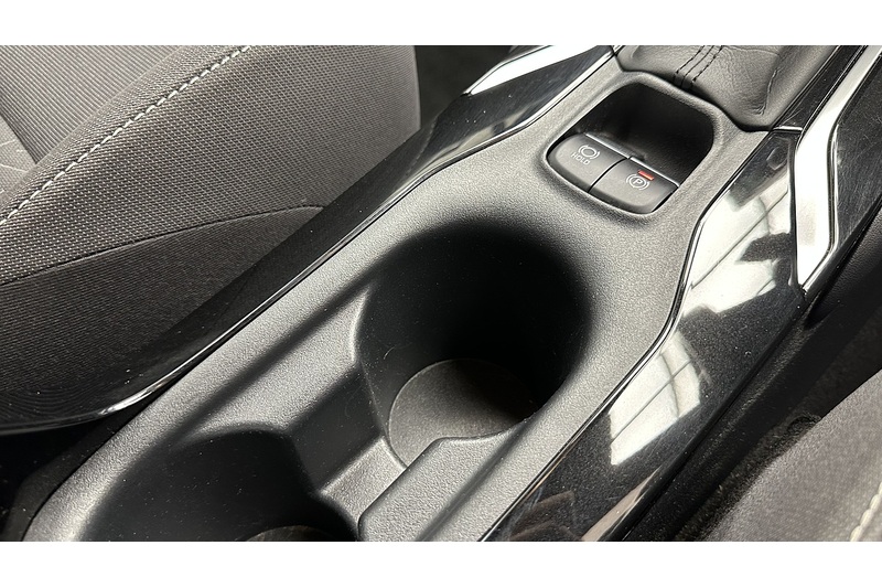 Toyota Corolla VVT-h Icon Tech - U3868