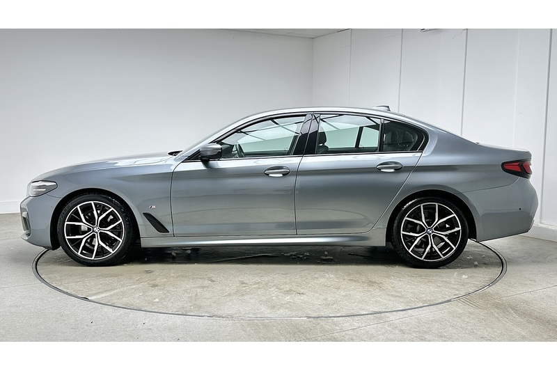 BMW 5 Series 520d MHT M Sport - U3872