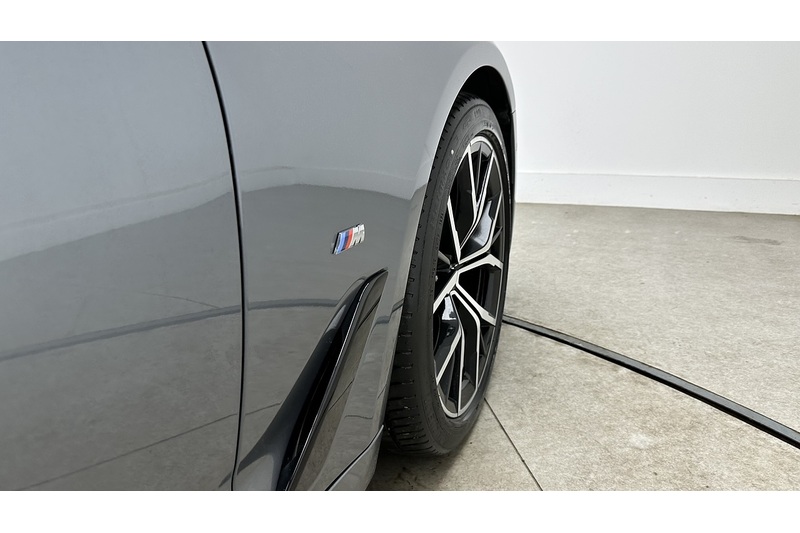 BMW 5 Series 520d MHT M Sport - U3872