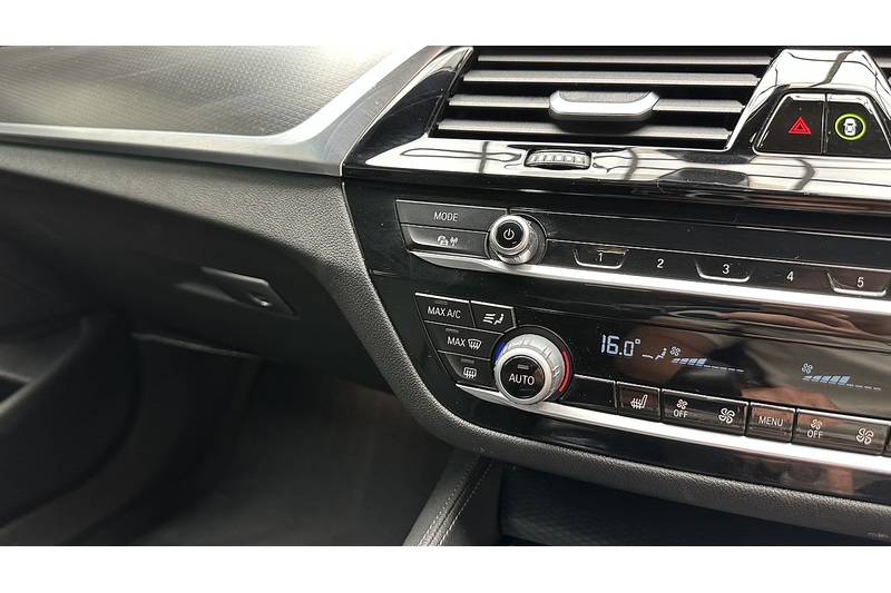 BMW 5 Series 520d MHT M Sport - U3872