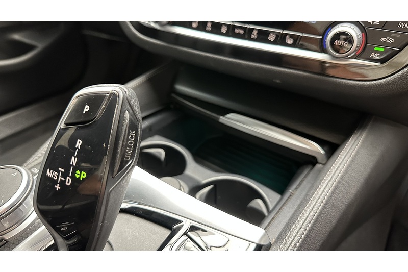BMW 5 Series 520d MHT M Sport - U3872