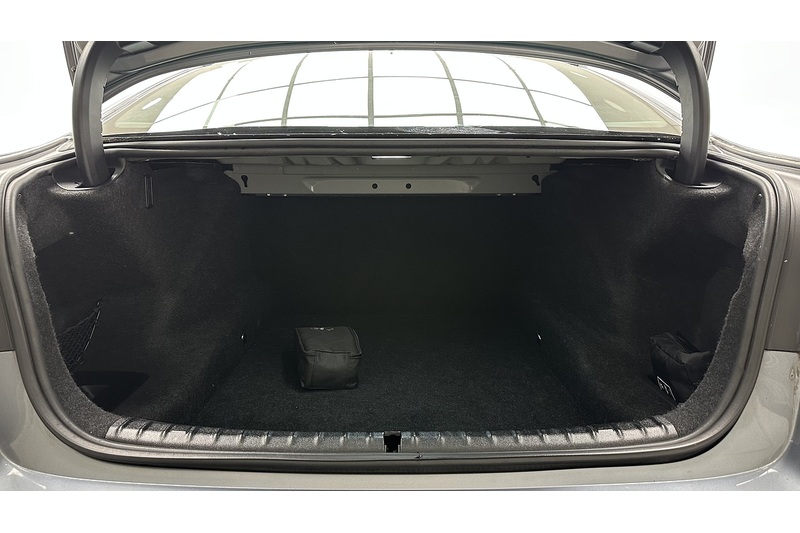 BMW 5 Series 520d MHT M Sport - U3872