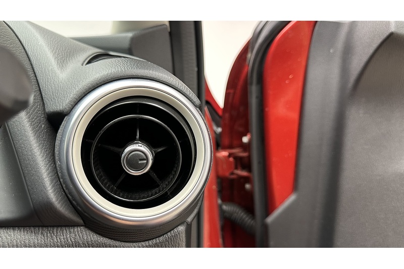 Mazda Mazda2 e-SKYACTIV G MHEV MHEV GT Sport - U3876
